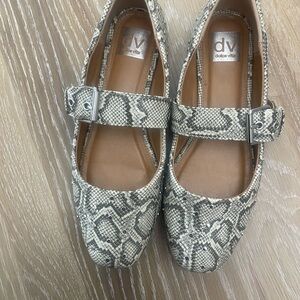DV Dolce Vita Mellie S Ballet Flat